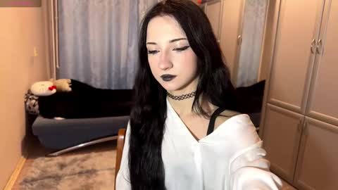 Snapshot of loraleeownby chatting on 02.21.26 Hello there im Luna Im new here Lets have fun online show from 02.21.26