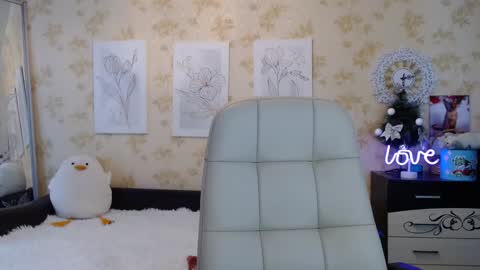 lorameouls online show from 12.25.24