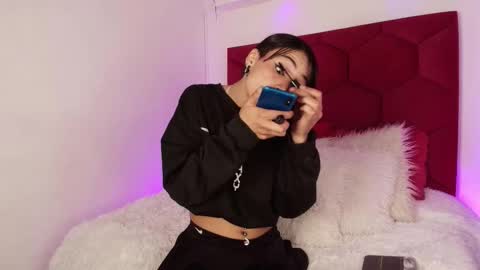 LORELI online show from 11.07.25