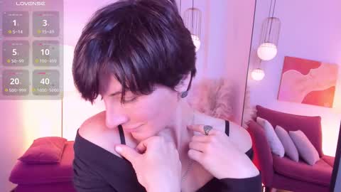 Loren online show from 10.03.25