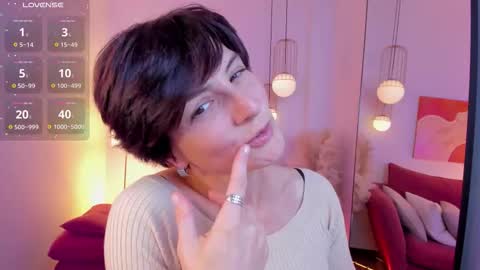 Loren online show from 10.07.25