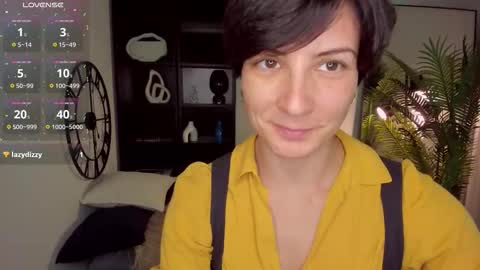 Loren online show from 10.28.25