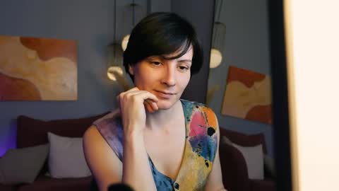 Snapshot of loren_daze chatting on 05.19.26 Loren online show from 05.19.26