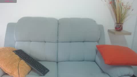 Snapshot of loren_queen_ chatting on 08.04.26 Loren online show from 08.04.26
