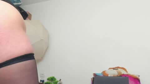 Snapshot of lorena422 chatting on 05.28.26 Hi Im Lorena an independent model Im waiting for you for any craziness you dream of... online show from 05.28.26