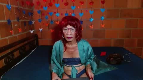 Lorena Capelli online show from 10.12.25