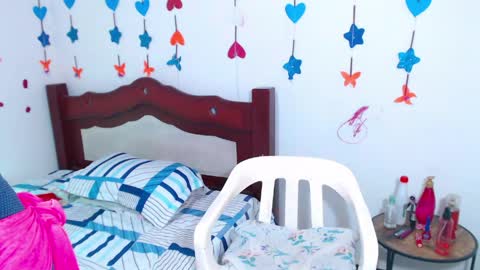 Lorena Capelli online show from 04.03.26