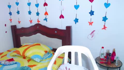 Lorena Capelli online show from 04.12.26