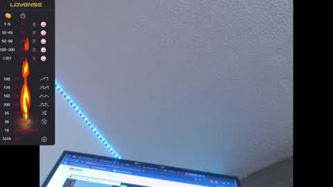 Snapshot of lorenitha_20 chatting on 02.14.25 lorenitha online show from 02.14.25