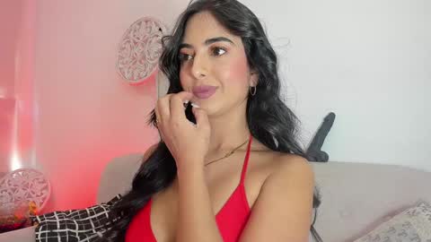 Snapshot of lorens_martin chatting on 01.22.25 L O R E N online show from 01.22.25