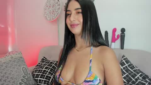 Snapshot of lorens_martin chatting on 01.31.25 L O R E N online show from 01.31.25