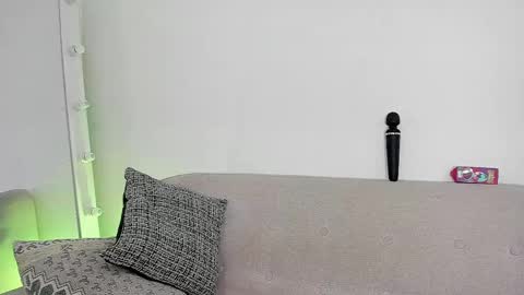 Snapshot of lorens_martin chatting on 03.12.25 L O R E N online show from 03.12.25