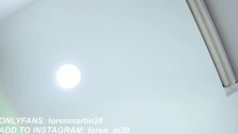 Snapshot of lorens_martin chatting on 10.21.25 L O R E N online show from 10.21.25