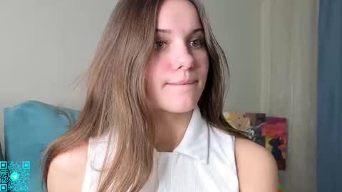 Chloe for Fan BlackHole online show from 11.03.25