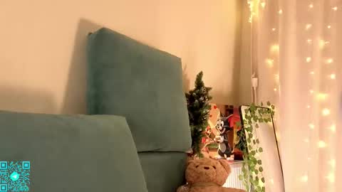 Chloe for Fan BlackHole online show from 03.01.26