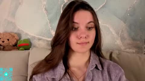 Snapshot of lorettadunnelli chatting on 04.26.26 Chloe for Fan BlackHole online show from 04.26.26