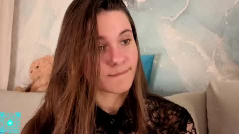 Snapshot of lorettadunnelli chatting on 05.11.26 Chloe for Fan BlackHole online show from 05.11.26