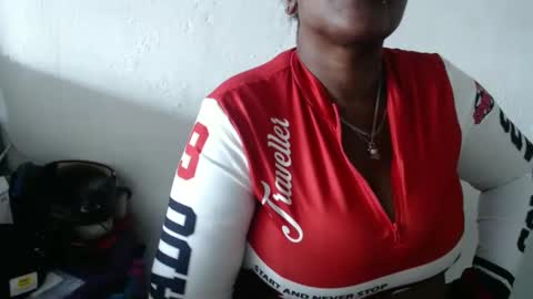 loretybighot online show from 02.17.25