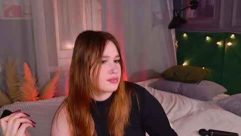 Snapshot of lori_mason chatting on 09.19.25 Lori online show from 09.19.25