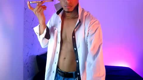 Snapshot of lorian_vikel chatting on 02.22.26 Lorian Vikel online show from 02.22.26