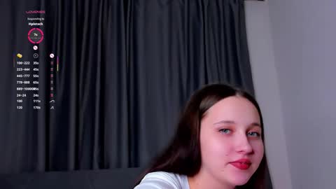 Mia online show from 10.29.25