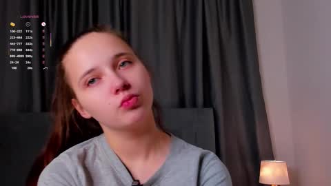 Mia online show from 11.02.25