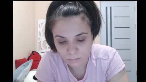 LorraGrey online show from 12.08.24