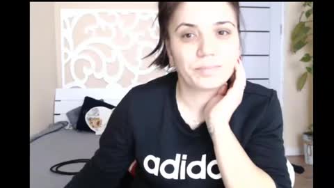 LorraGrey online show from 01.03.25