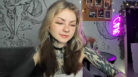 Snapshot of lostallice chatting on 02.20.25 lostallice online show from 02.20.25