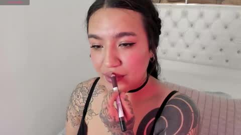 lottie_fox online show from 01.14.26