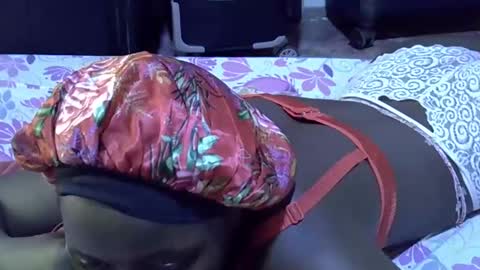 lotty_lavilla online show from 10.26.25