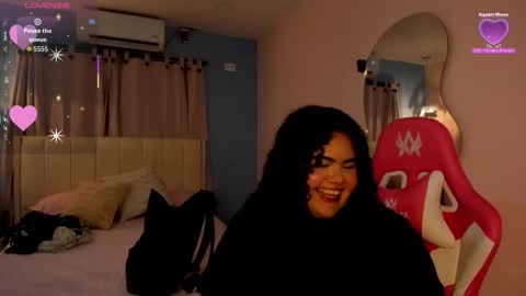 Snapshot of lou_22_ chatting on 03.02.26 Lou online show from 03.02.26