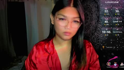 Snapshot of louheart chatting on 05.11.26 Sweet online show from 05.11.26