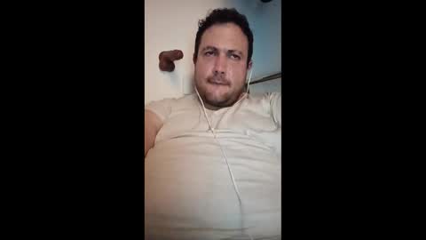 Snapshot of louinv chatting on 11.25.25 louinv online show from 11.25.25