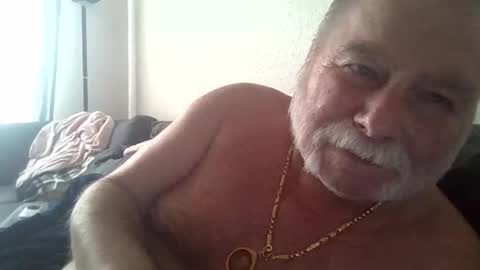 louis_chokdee online show from 09.21.25