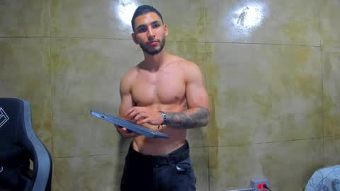 Louis online show from 03.04.25