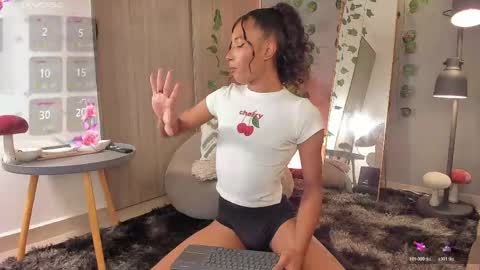 Snapshot of louis_hardstar chatting on 06.08.26 Louis Valdz online show from 06.08.26