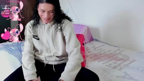 Snapshot of louise_22cm chatting on 05.01.26 Mi lu online show from 05.01.26