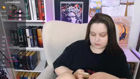 Mia  online show from 02.20.26