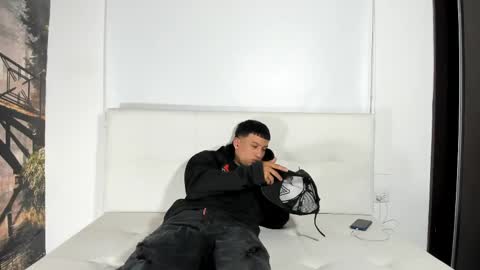 --  allison -- online show from 04.18.26