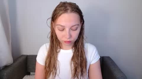 love bella  online show from 06.30.26