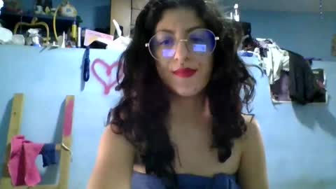 Snapshot of love_electra chatting on 09.30.25 love_electra online show from 09.30.25