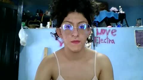Snapshot of love_electra chatting on 11.27.25 love_electra online show from 11.27.25