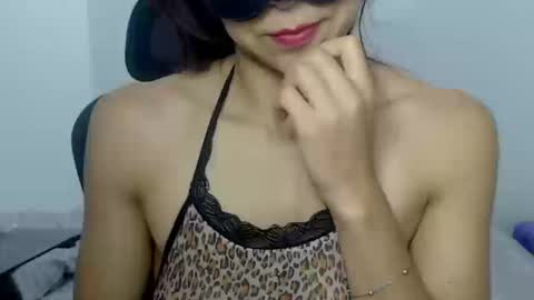 Nina online show from 03.13.26