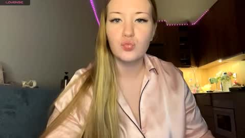 Snapshot of love_haven chatting on 03.02.26 Megan online show from 03.02.26