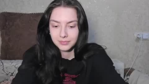 Snapshot of love_lina_muuur chatting on 06.25.26 LINA online show from 06.25.26