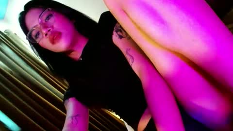 Seren online show from 12.20.25