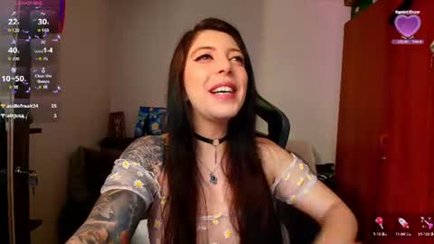 Snapshot of love_sharol chatting on 07.25.26 Sharol Leon online show from 07.25.26