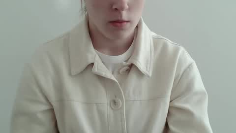 Vivian online show from 11.18.25