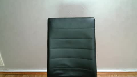 Vivian online show from 12.19.25